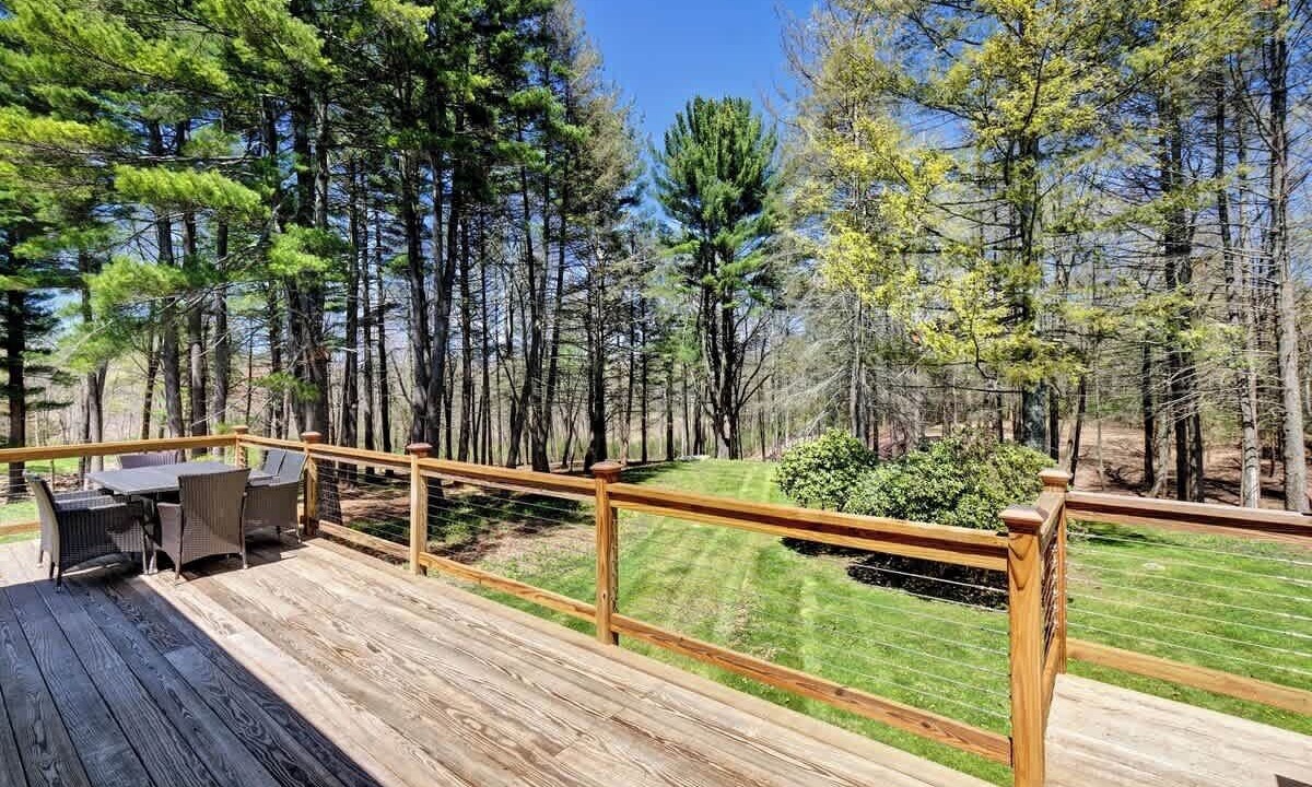 Photo of Outdoor in Lakeville