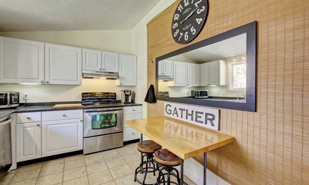 Photo of Kitchen in Lakeville