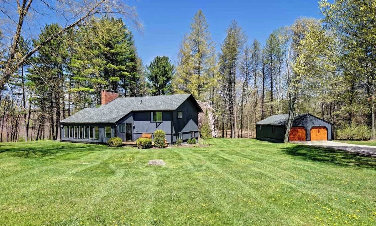 Photo of Outdoor in Lakeville