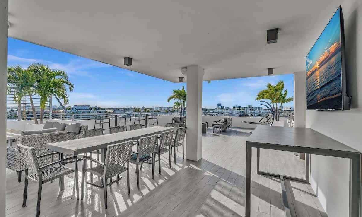 Photo of Outdoor in Bay Harbor Islands