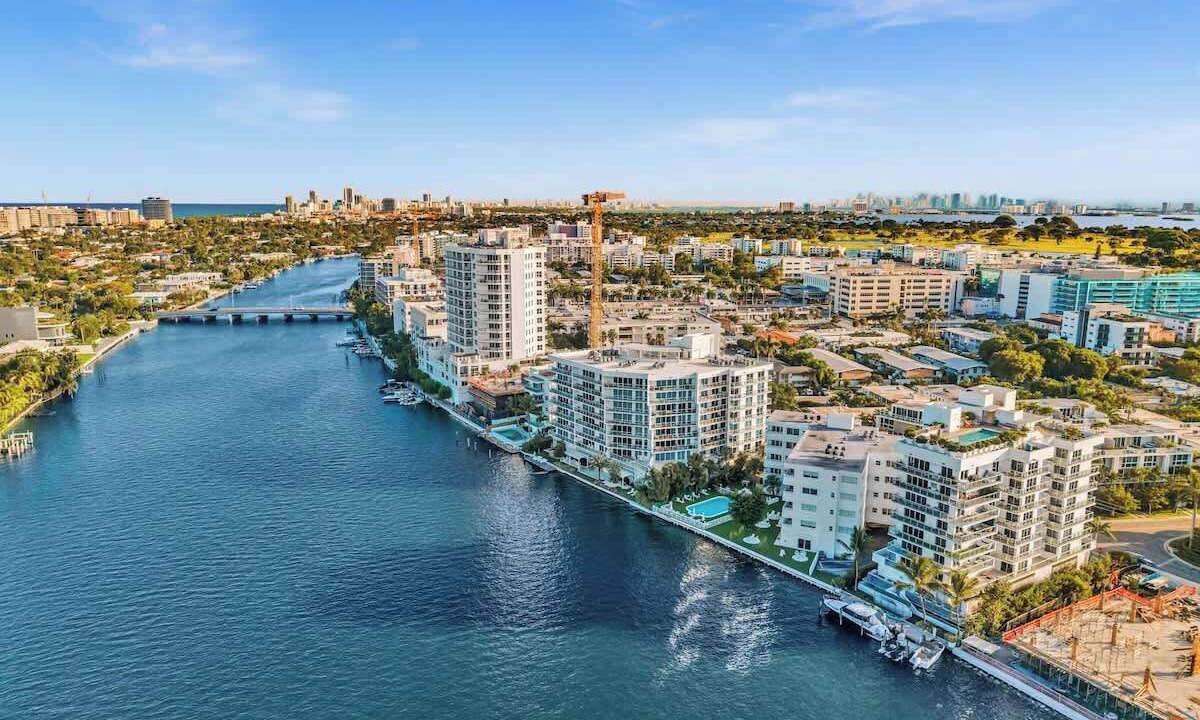 Photo of Outdoor in Bay Harbor Islands
