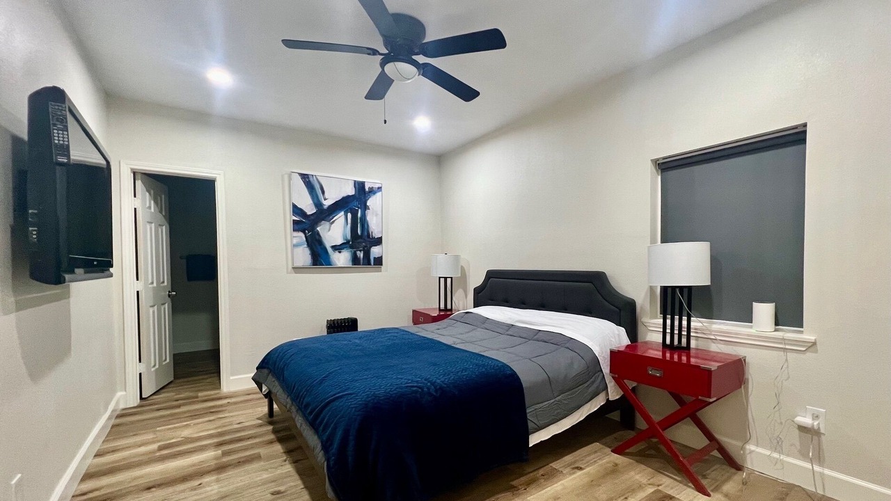 Photo of Bedroom in South Central Houston