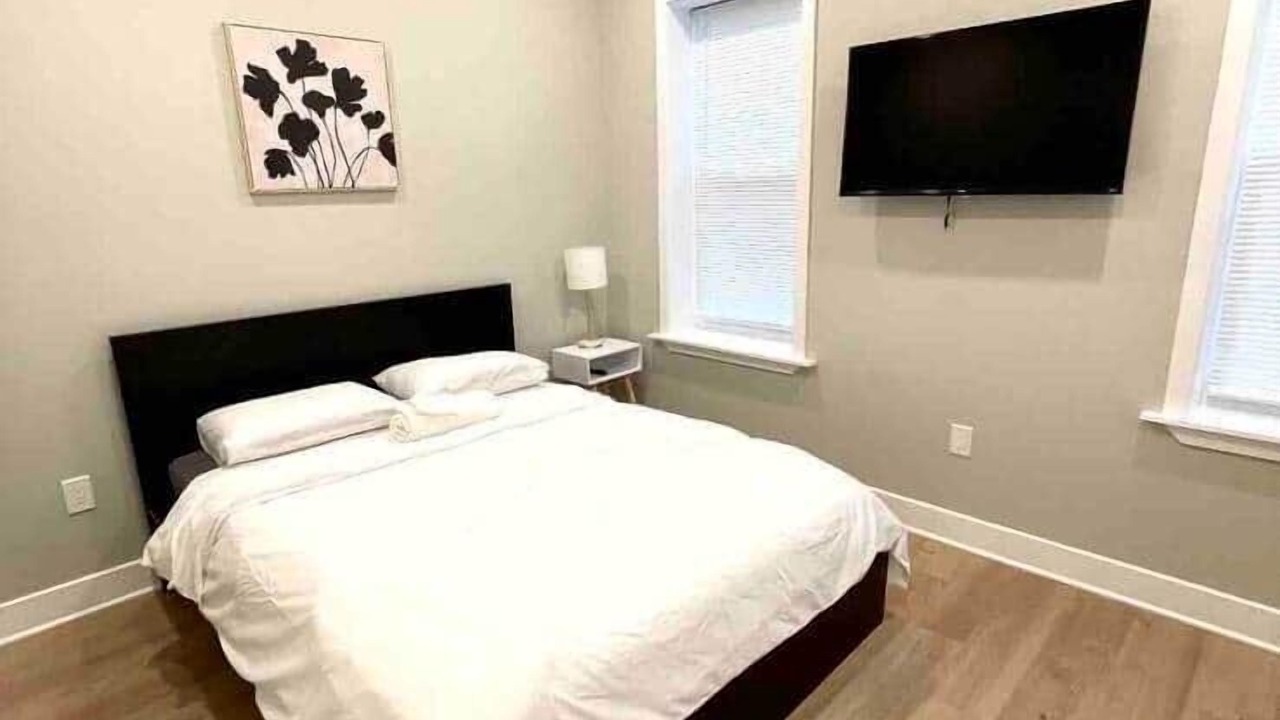 Photo of Others in Mantua