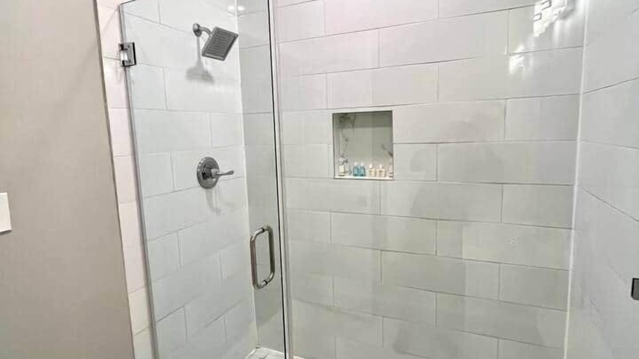 Photo of Bathroom in Point Breeze