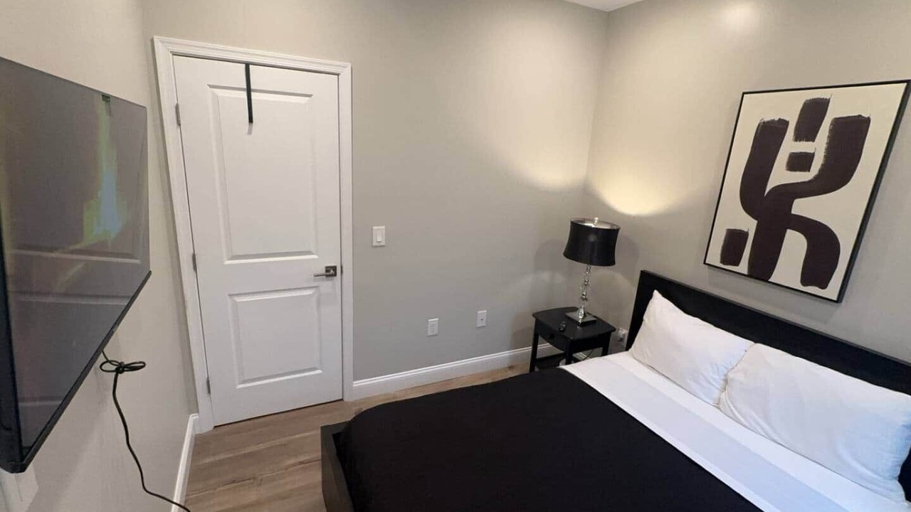 Photo of Bedroom in Fairmount