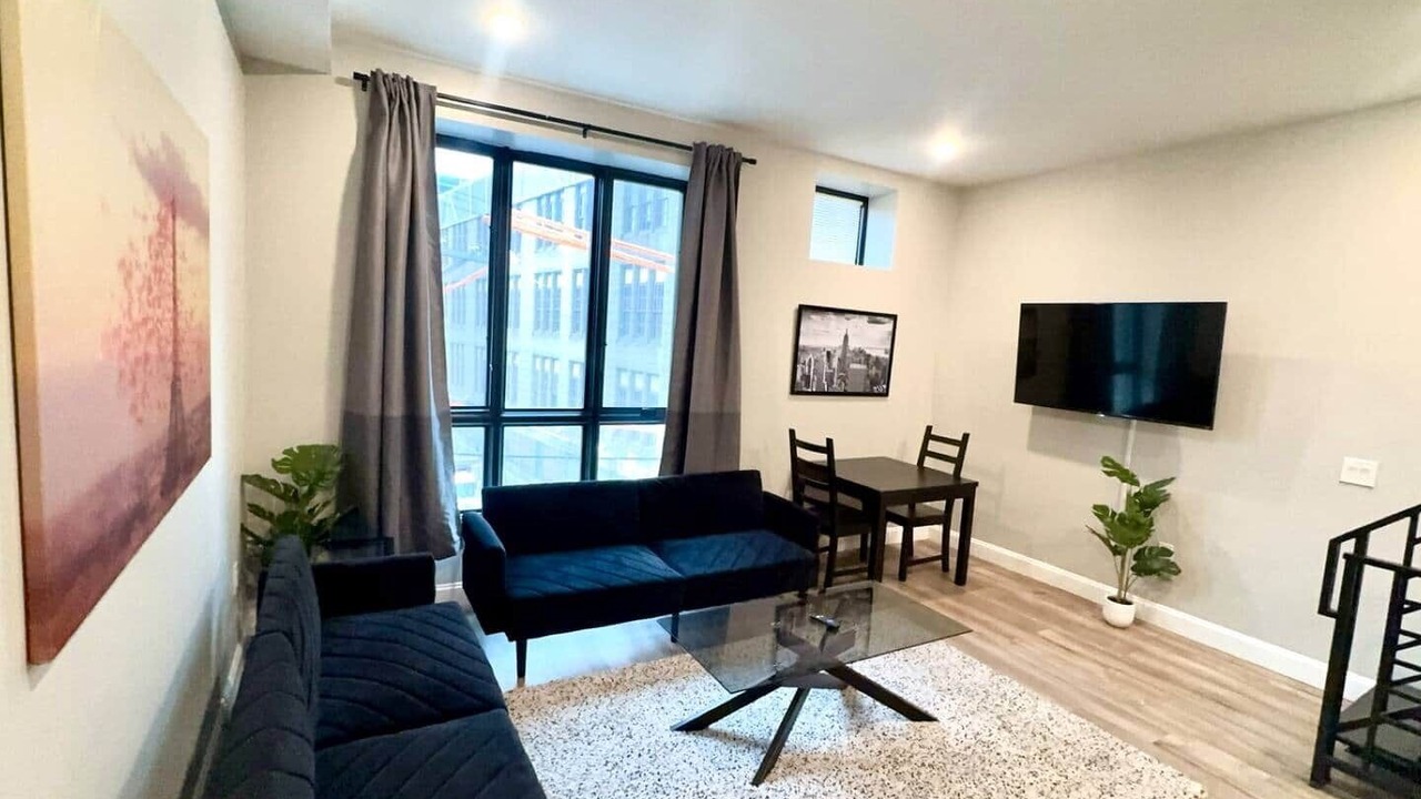 Photo of Bedroom in Fairmount