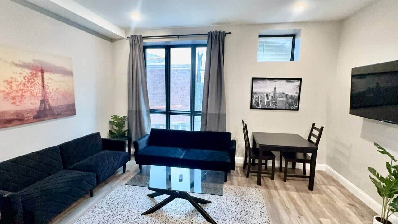 Photo of Bedroom in Fairmount