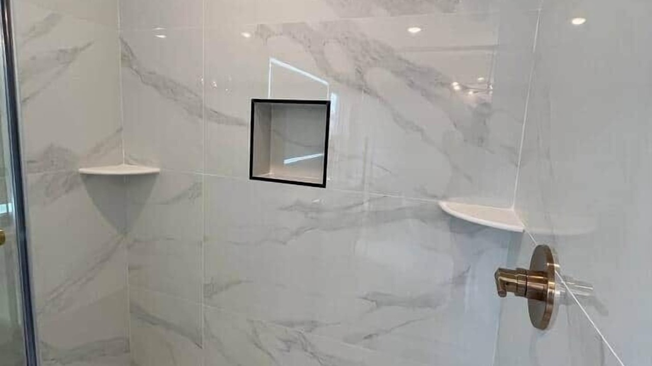 Photo of Bathroom in Point Breeze