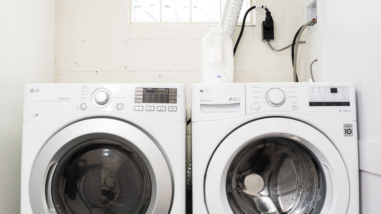 Photo of Others in Manor