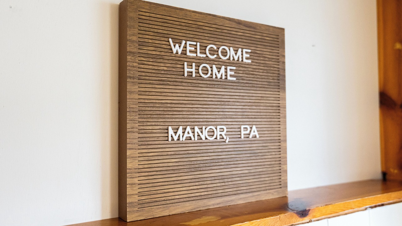 Photo of Others in Manor