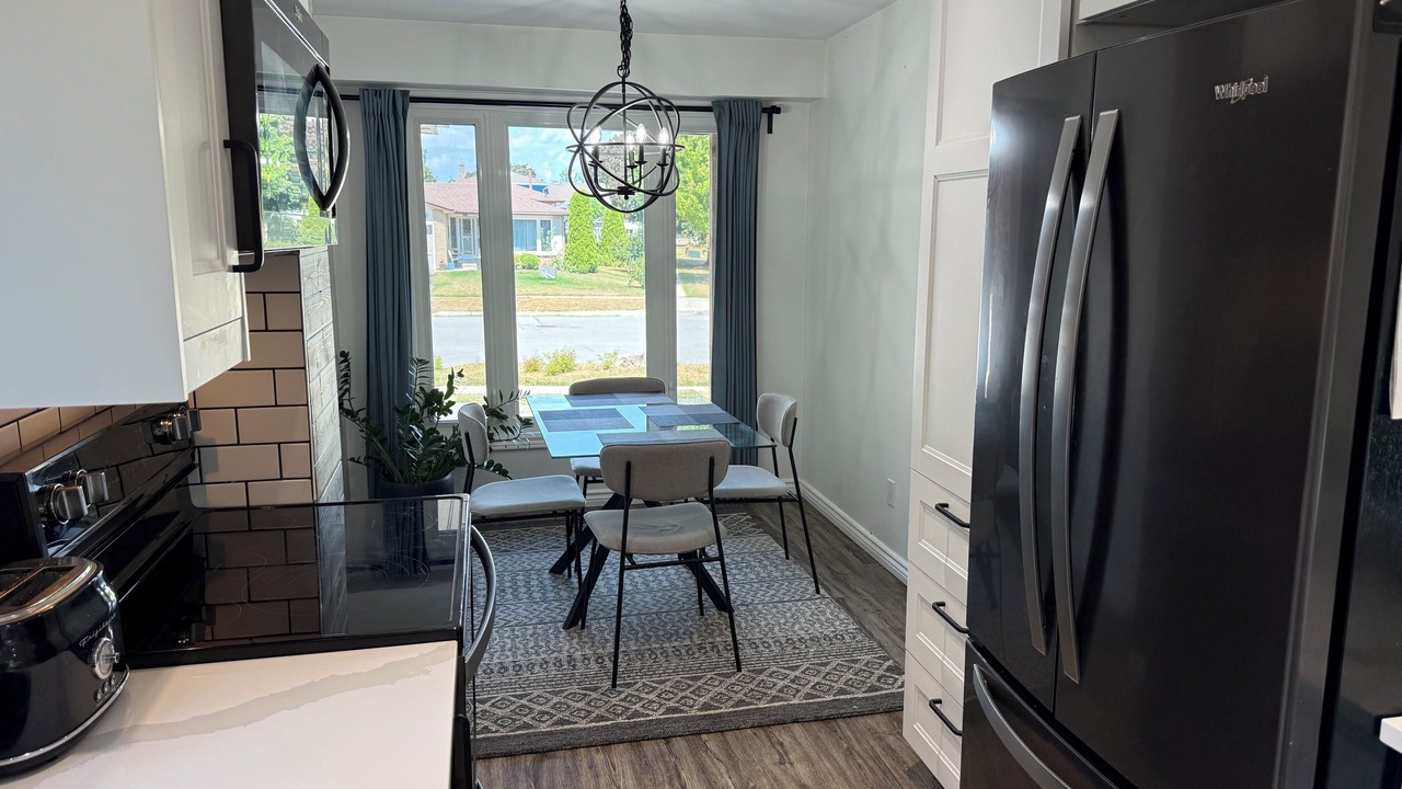 Photo of Kitchen in Barrie
