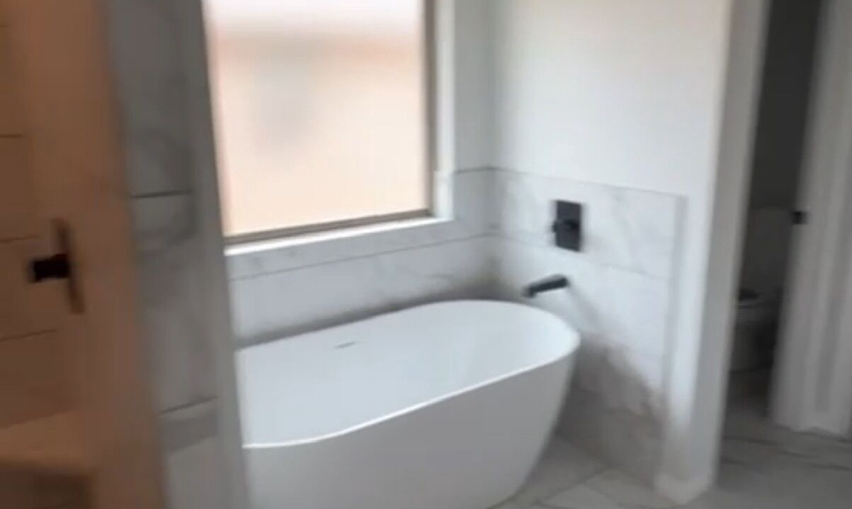 Photo of Bathroom in Norman