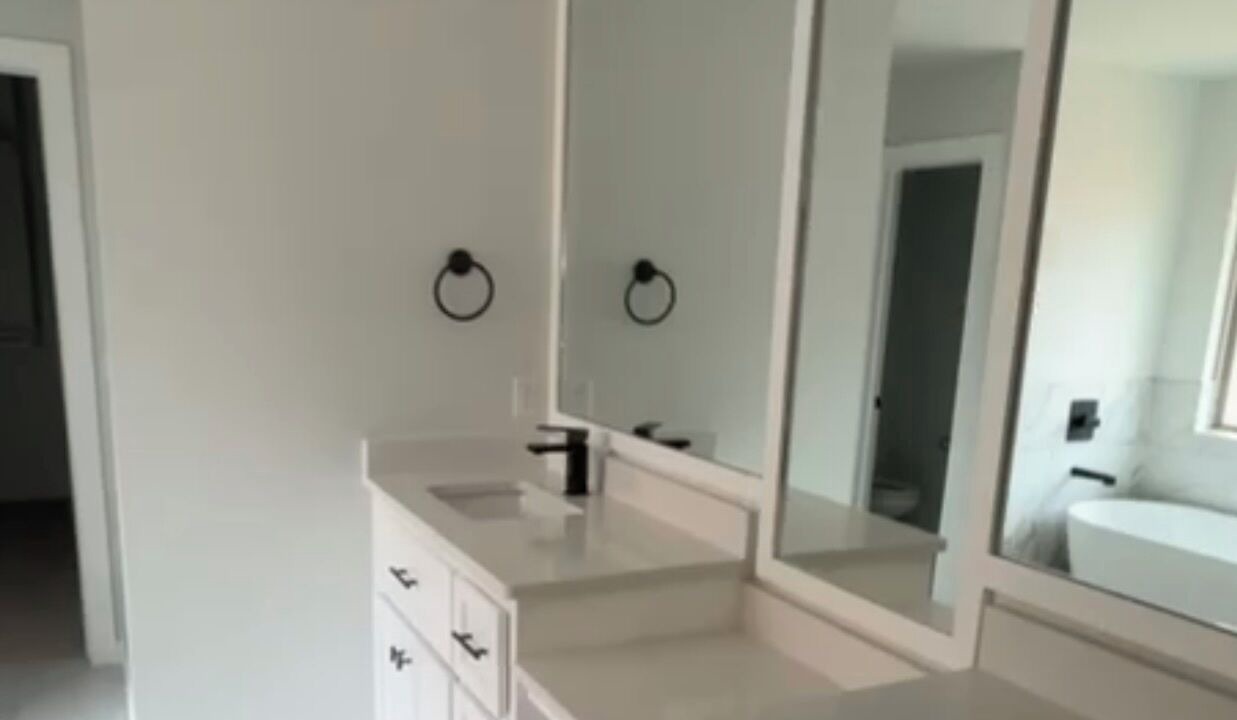 Photo of Bathroom in Norman