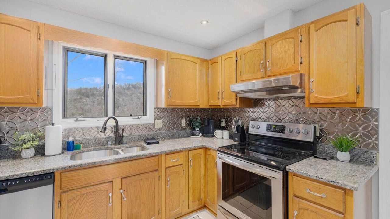 Photo of Kitchen in Kingsport