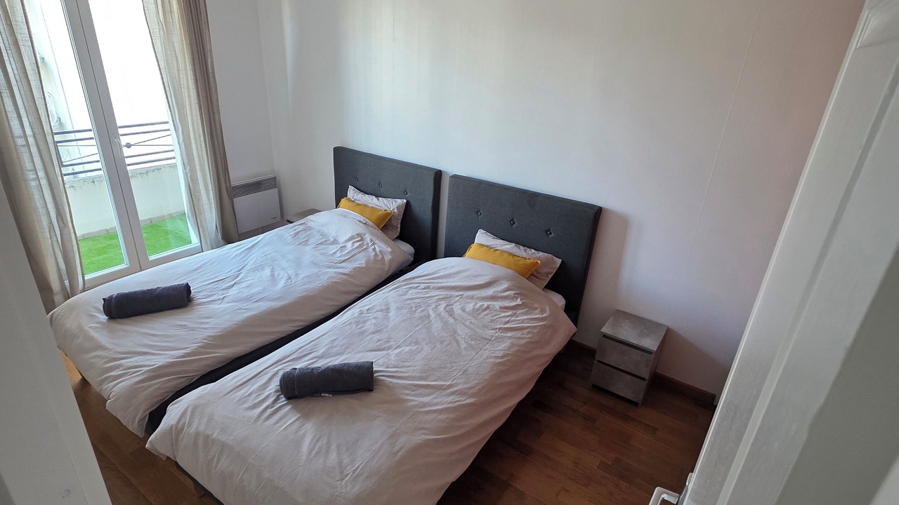 Photo of Bedroom in Villepinte