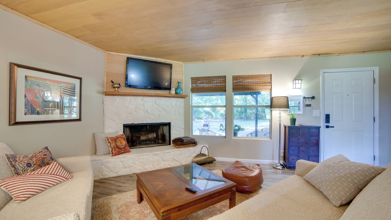 Photo of Livingroom in Winnsboro