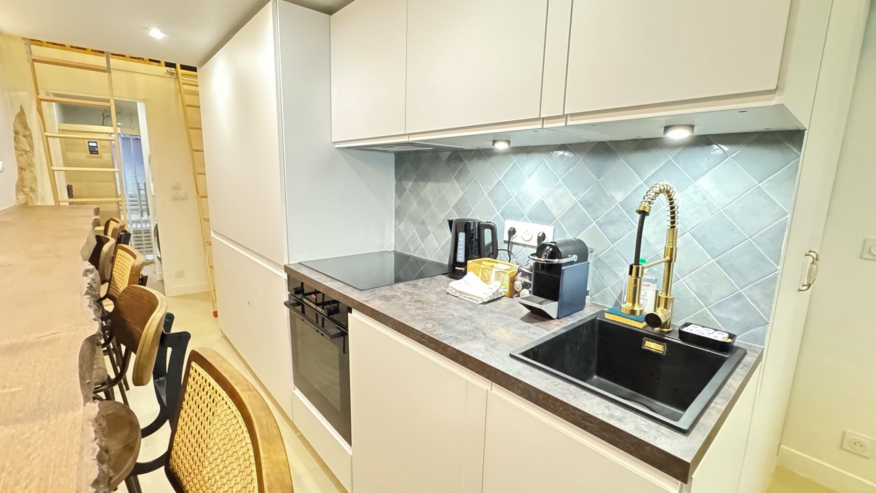 Photo of Kitchen in Arts-et-Metiers
