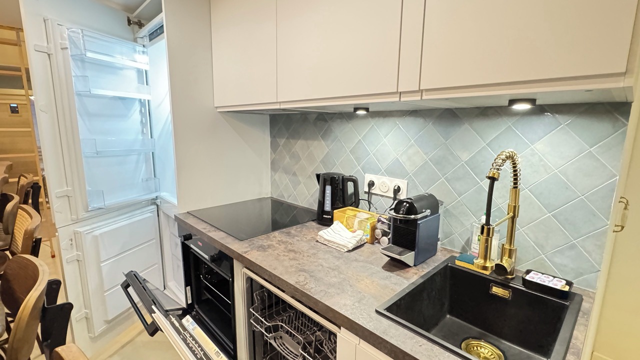 Photo of Kitchen in Arts-et-Metiers