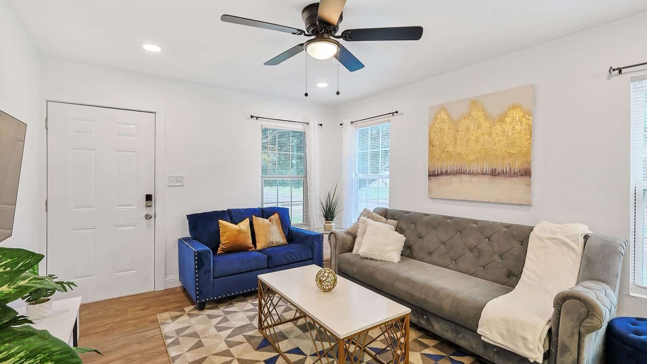 Photo of Livingroom in Dallas