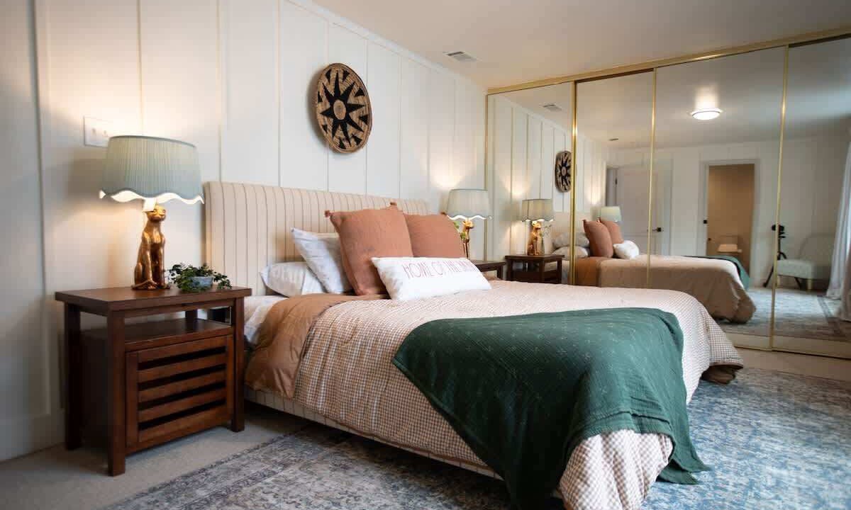 Photo of Bedroom in Little Forest Hills