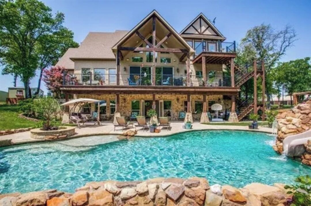 Photo of Outdoor in Gainesville