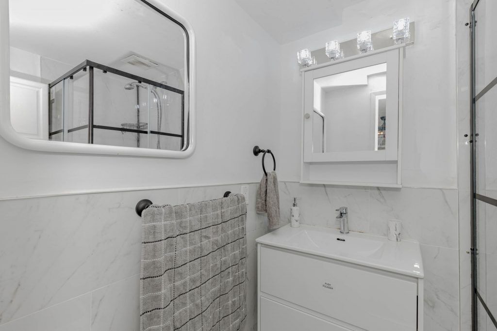 Photo of Bathroom in Chatham-Kent