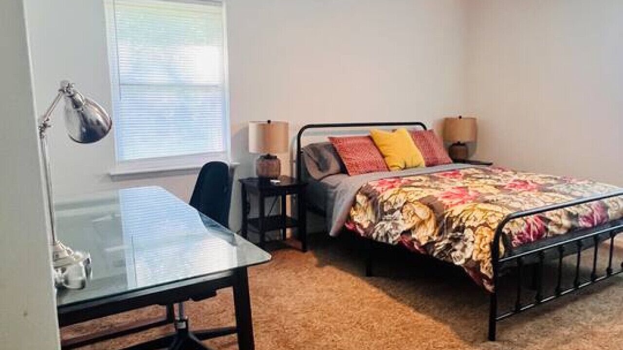 Photo of Bedroom in Sunset Road