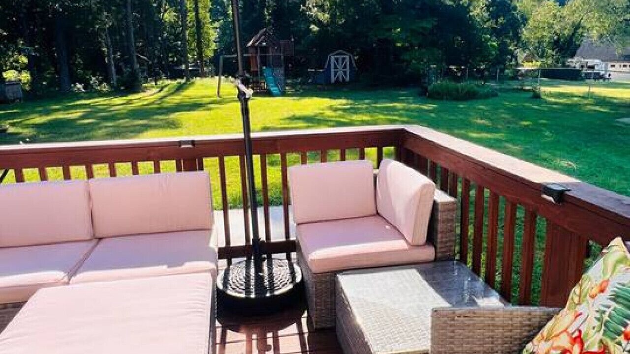 Photo of Patio Balcony in Sunset Road