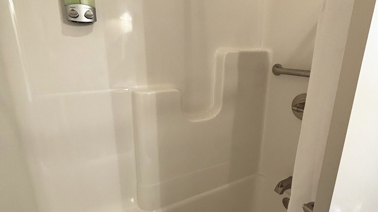 Photo of Bathroom in Vian