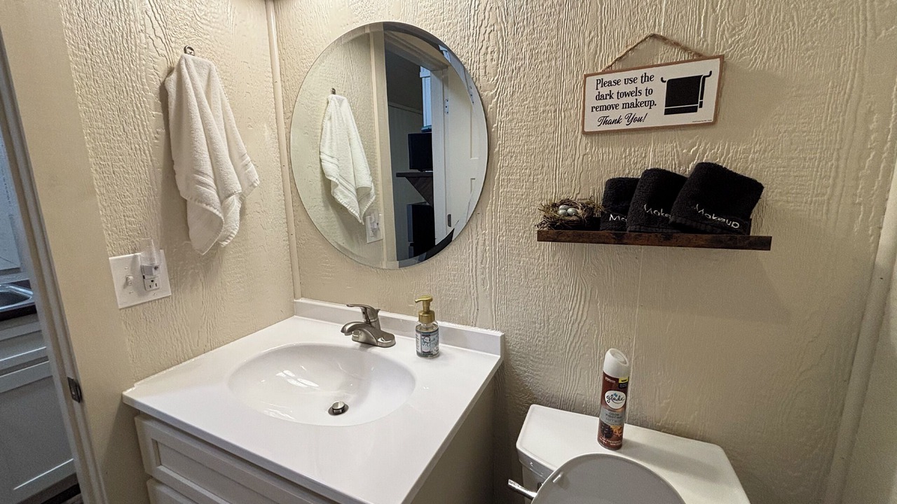 Photo of Bathroom in Vian