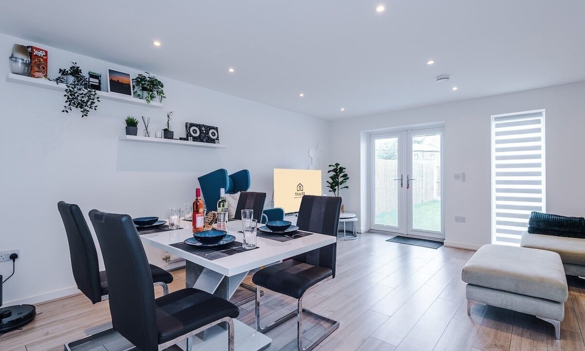 Photo of Others in Salford