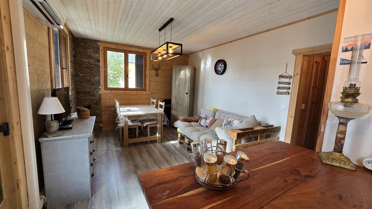 Photo of Livingroom in Egat