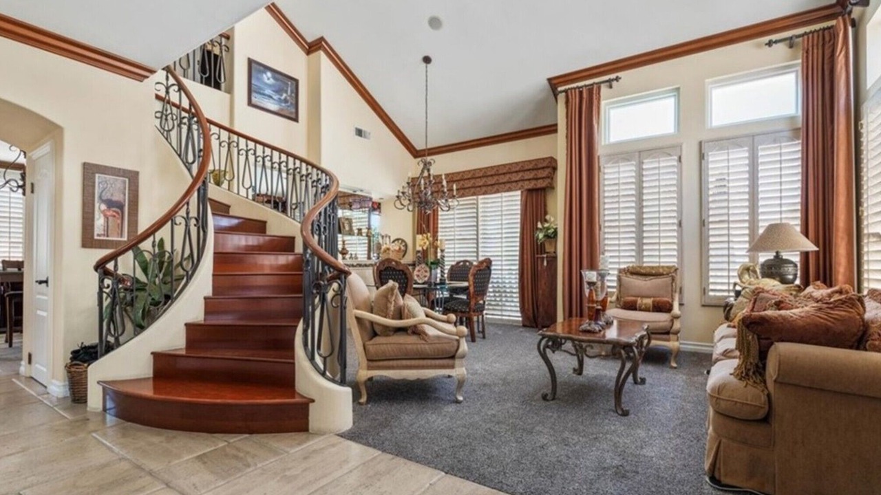 Photo of Livingroom in Brea