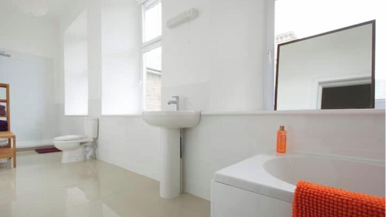 Photo of Bathroom in Melrose