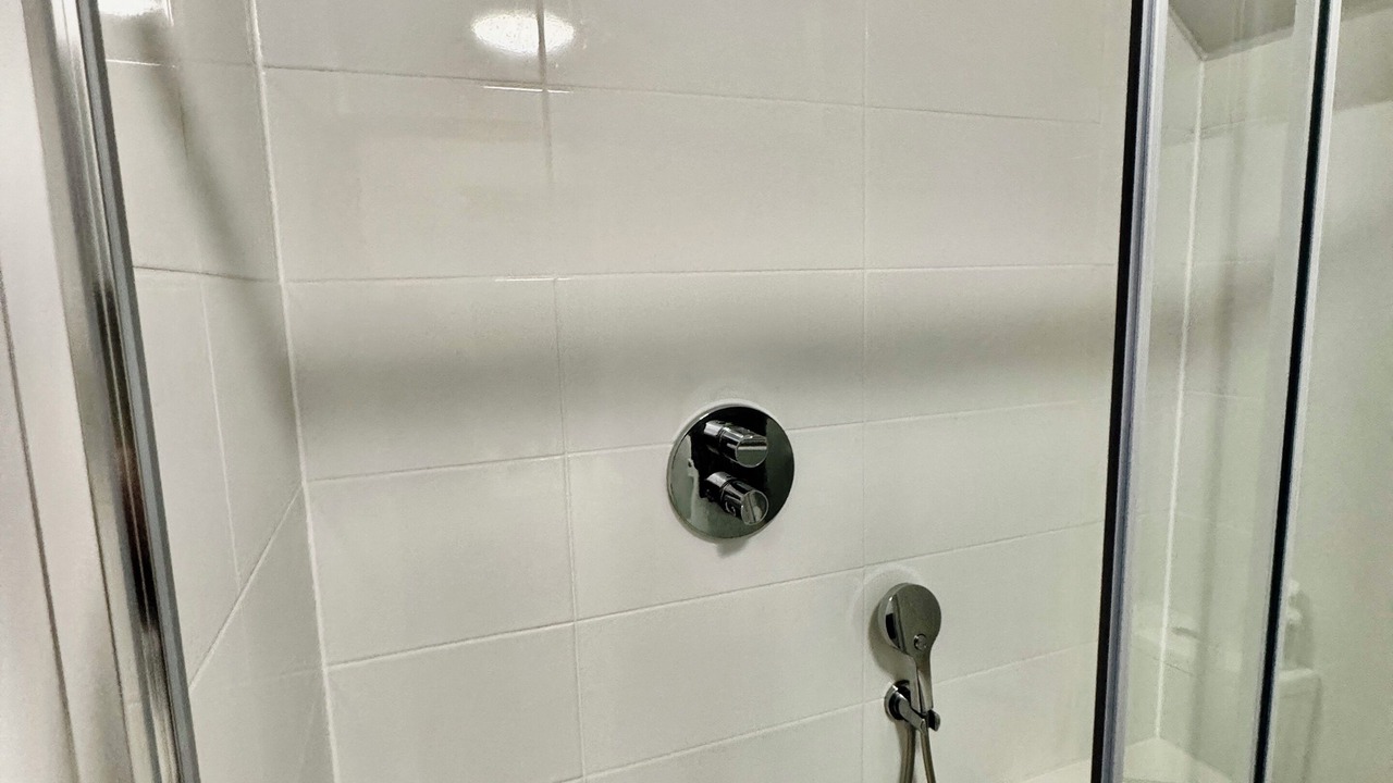 Photo of Bathroom in Bishops Cannings