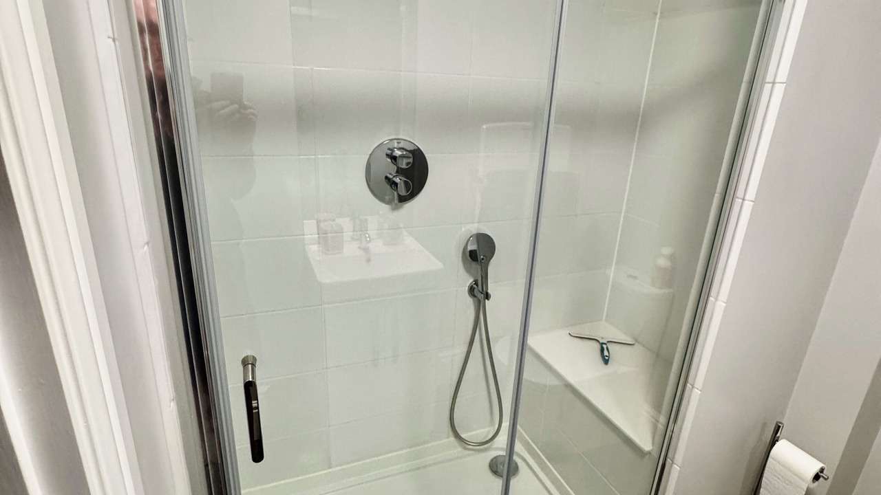 Photo of Bathroom in Bishops Cannings