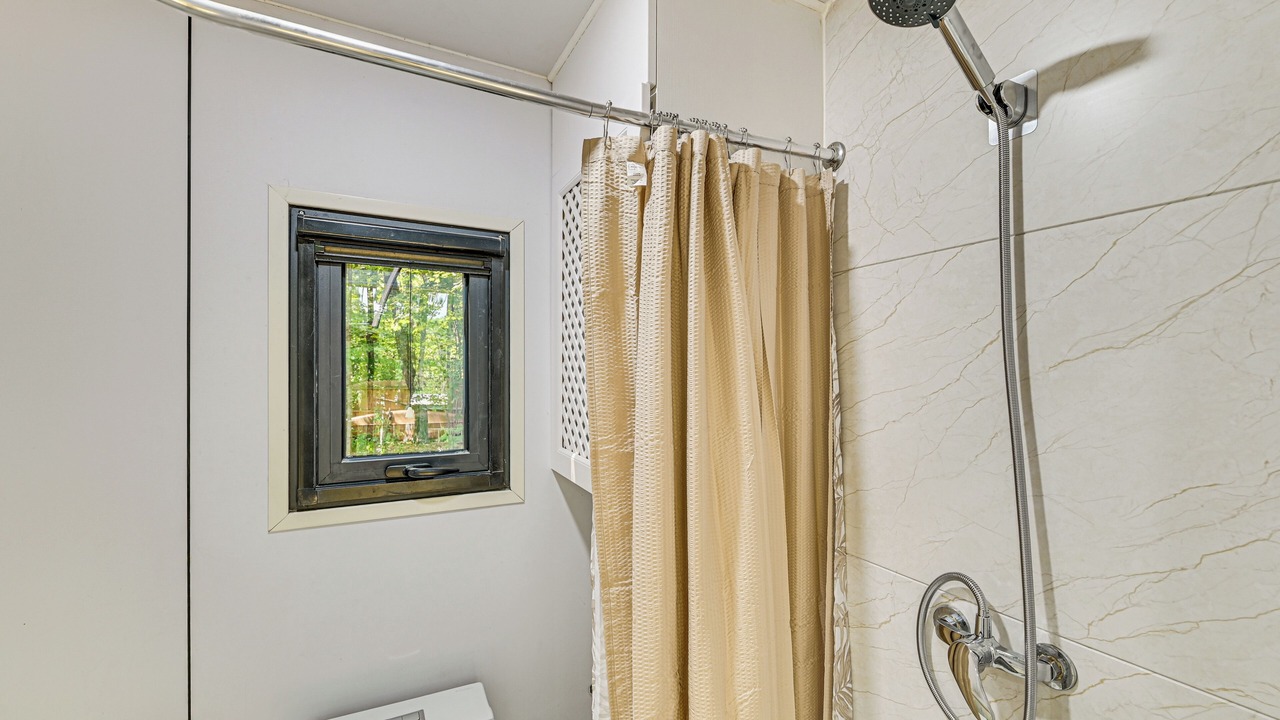 Photo of Bathroom in Oak Hill