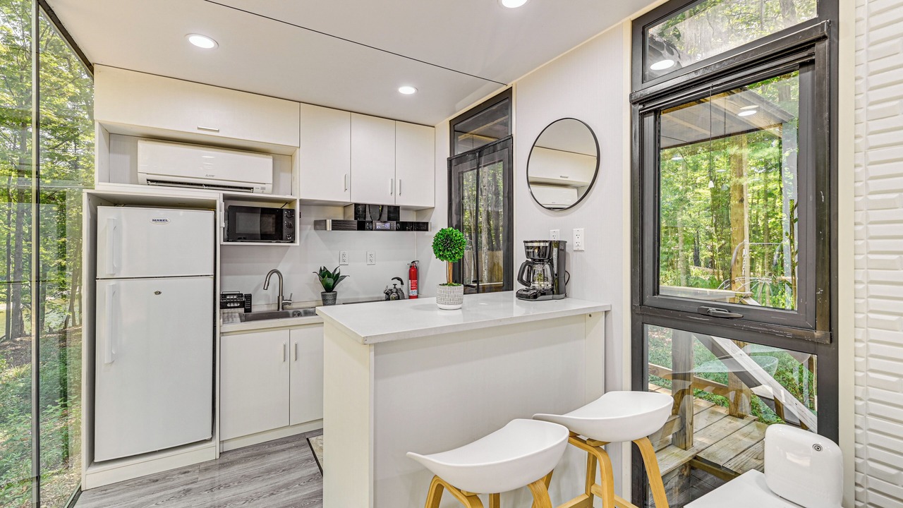 Photo of Others in Oak Hill