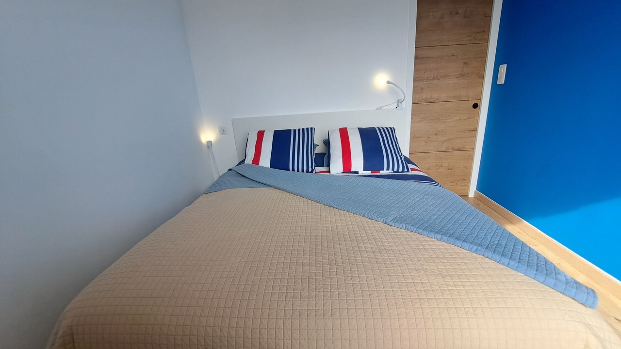 Photo of Bedroom in Plouhinec