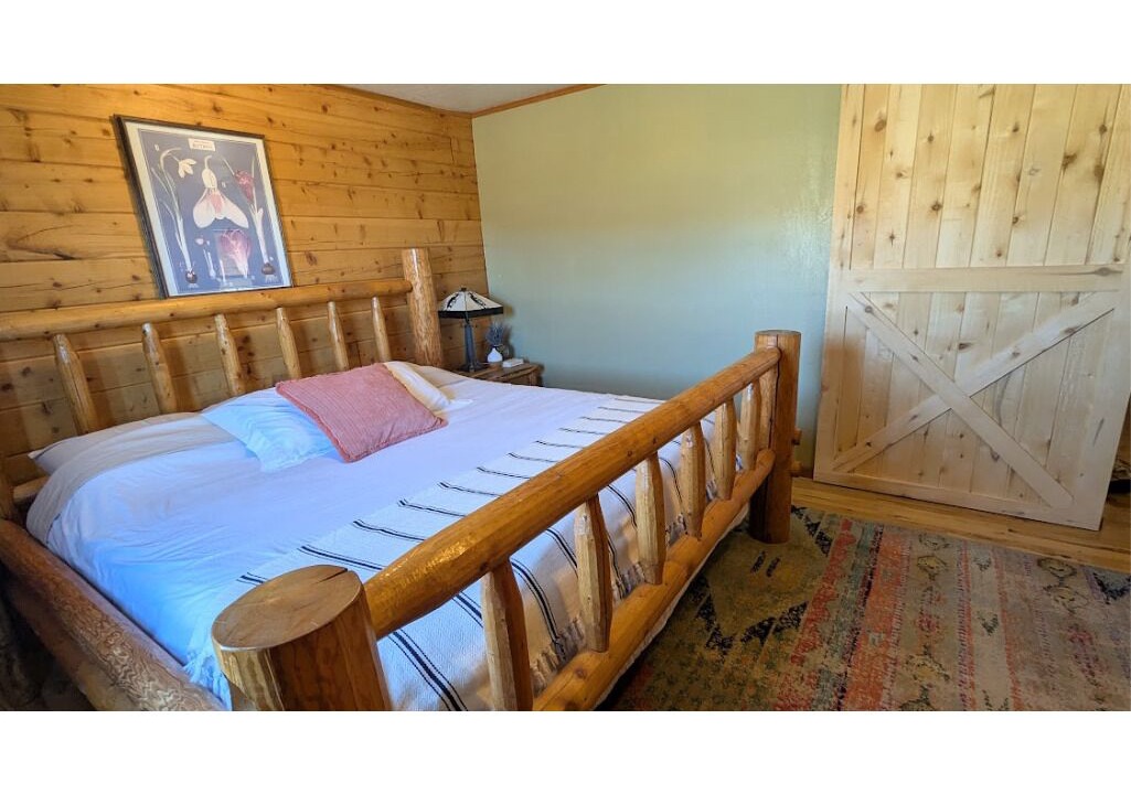 Photo of Bedroom in Mancos