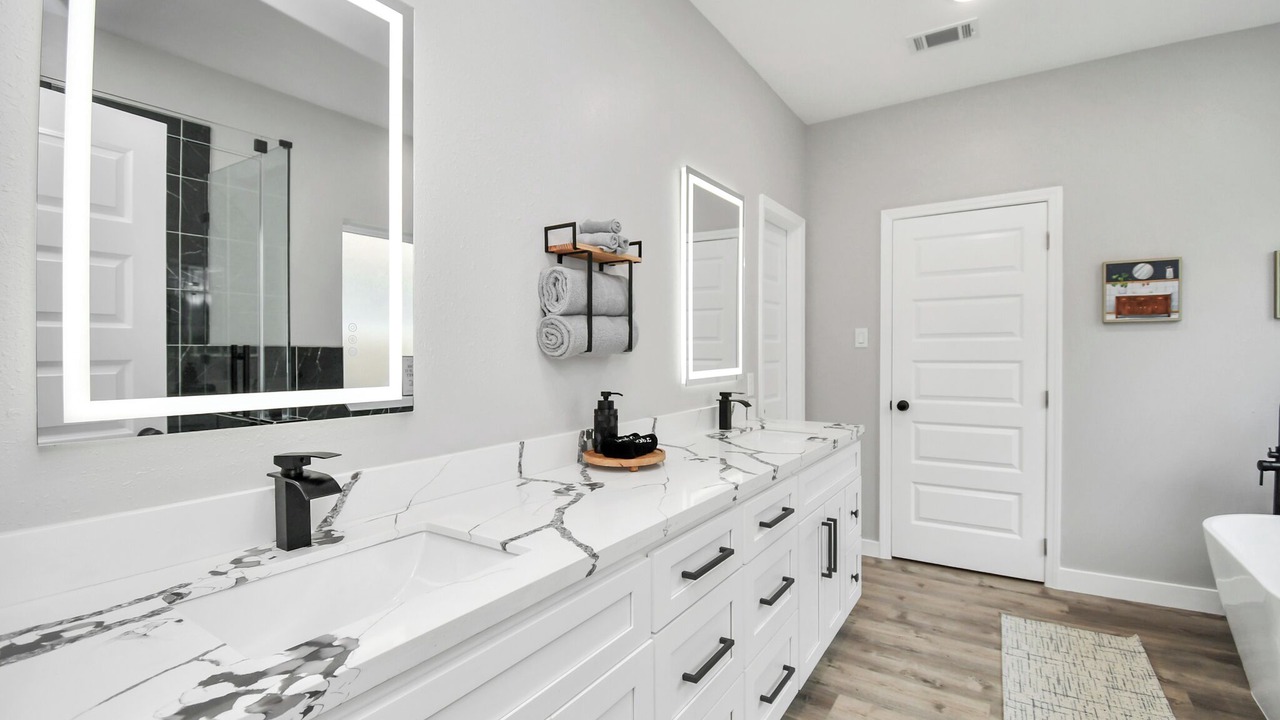 Photo of Bathroom in Northside