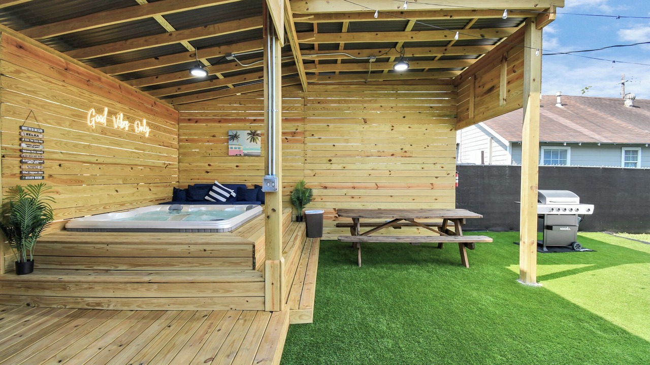 Photo of Outdoor in Northside