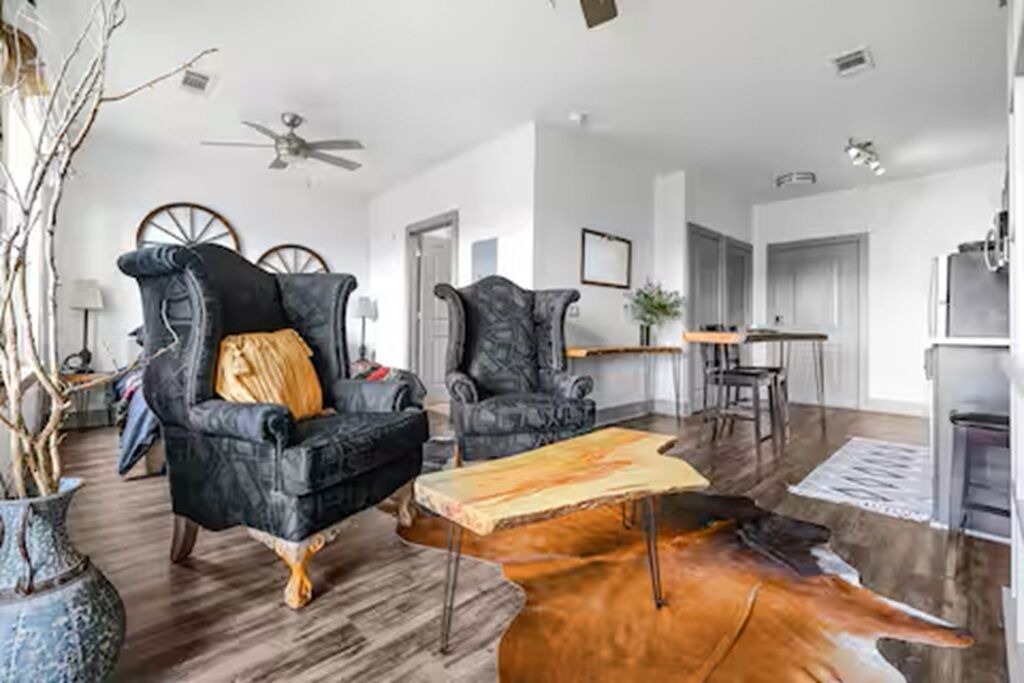 Photo of Livingroom in West End