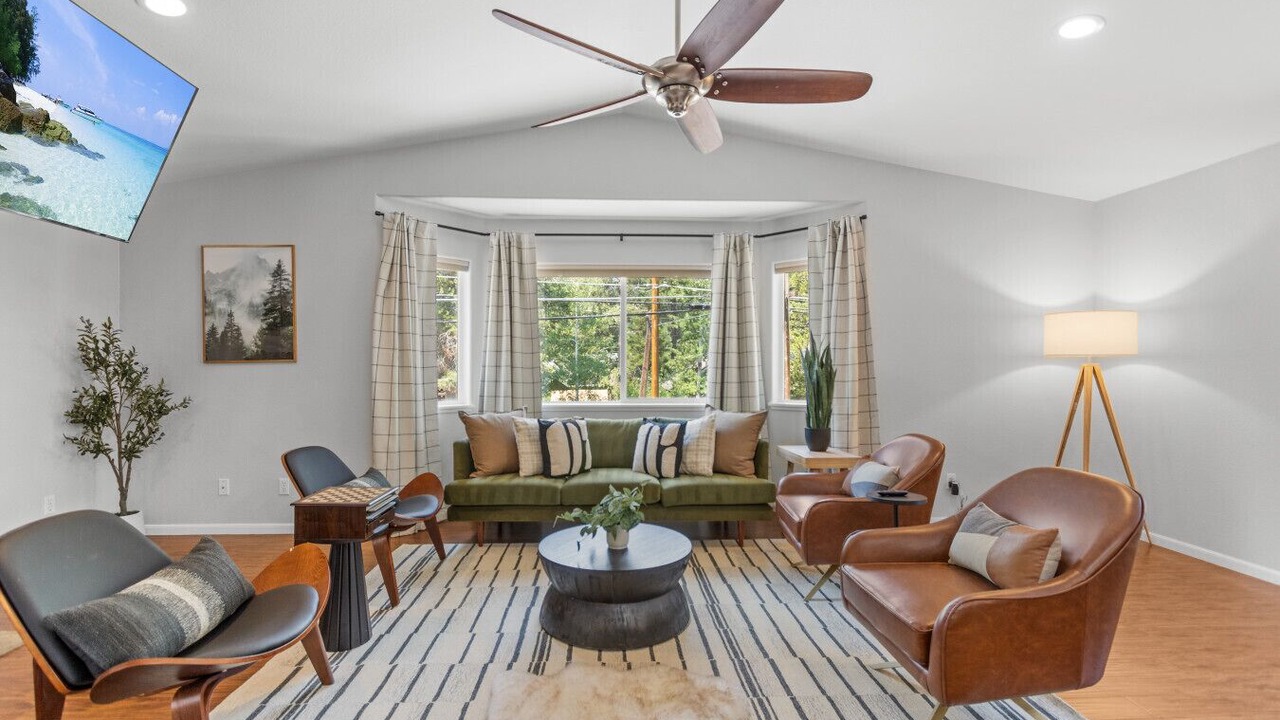 Photo of Bedroom in Christmas Valley