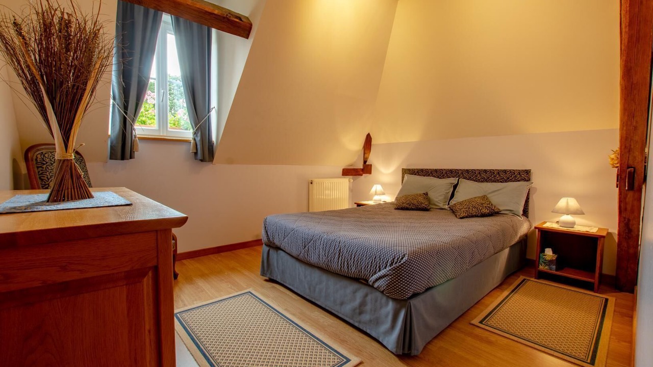 Photo of Bedroom in Chennegy