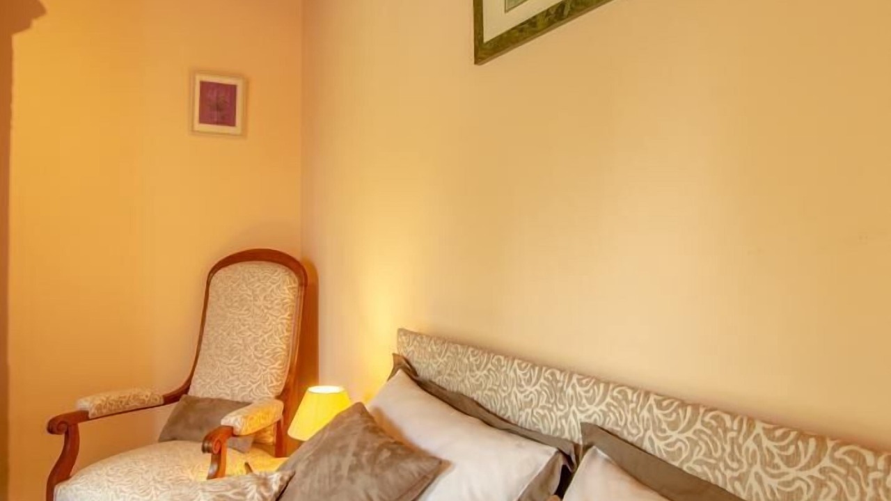 Photo of Bedroom in Chennegy