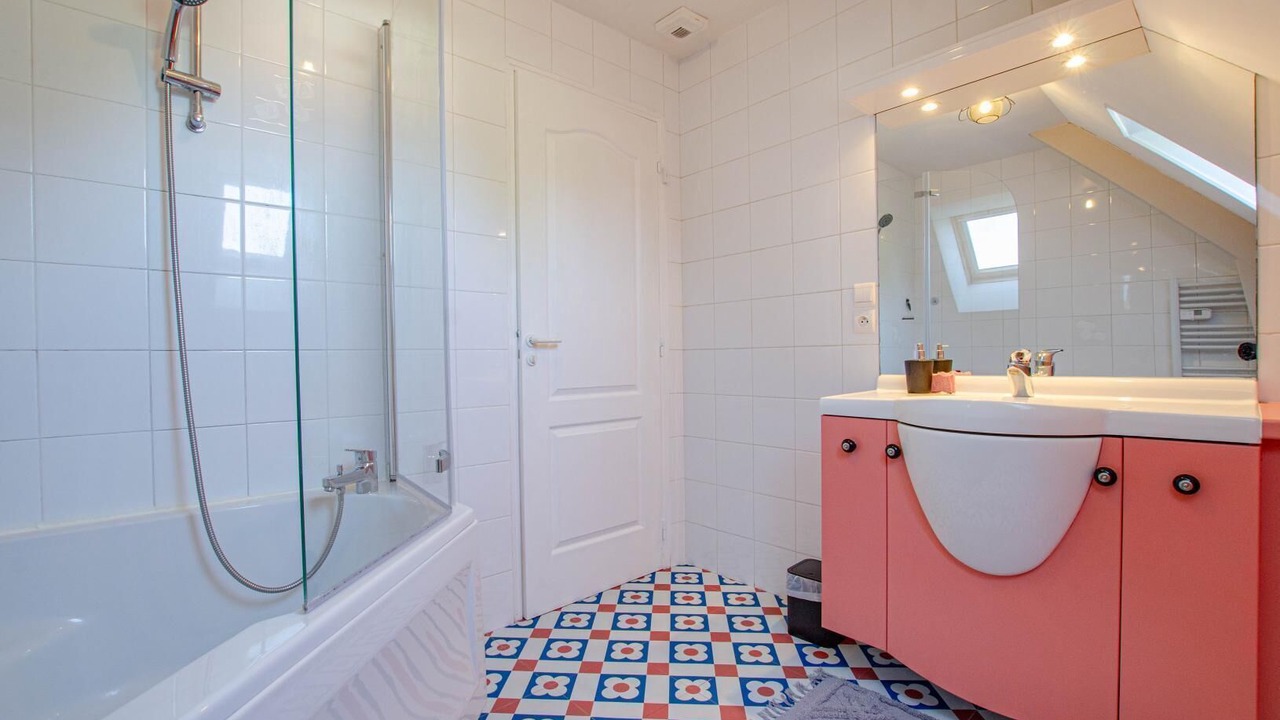 Photo of Bathroom in Saint-Julien-les-Villas