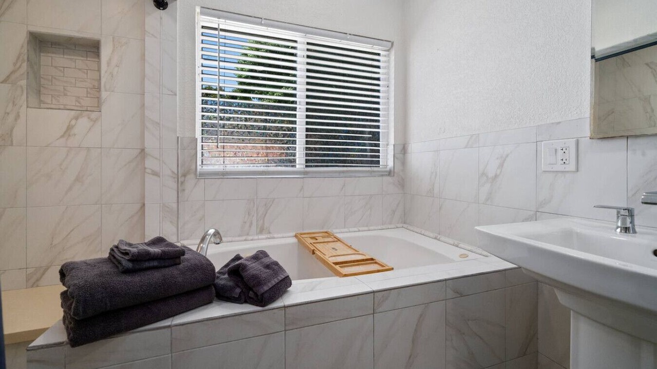 Photo of Bathroom in Wrigley