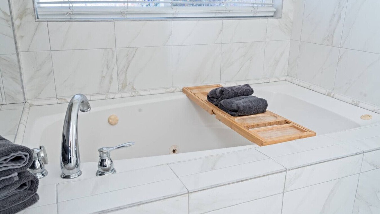 Photo of Bathroom in Wrigley