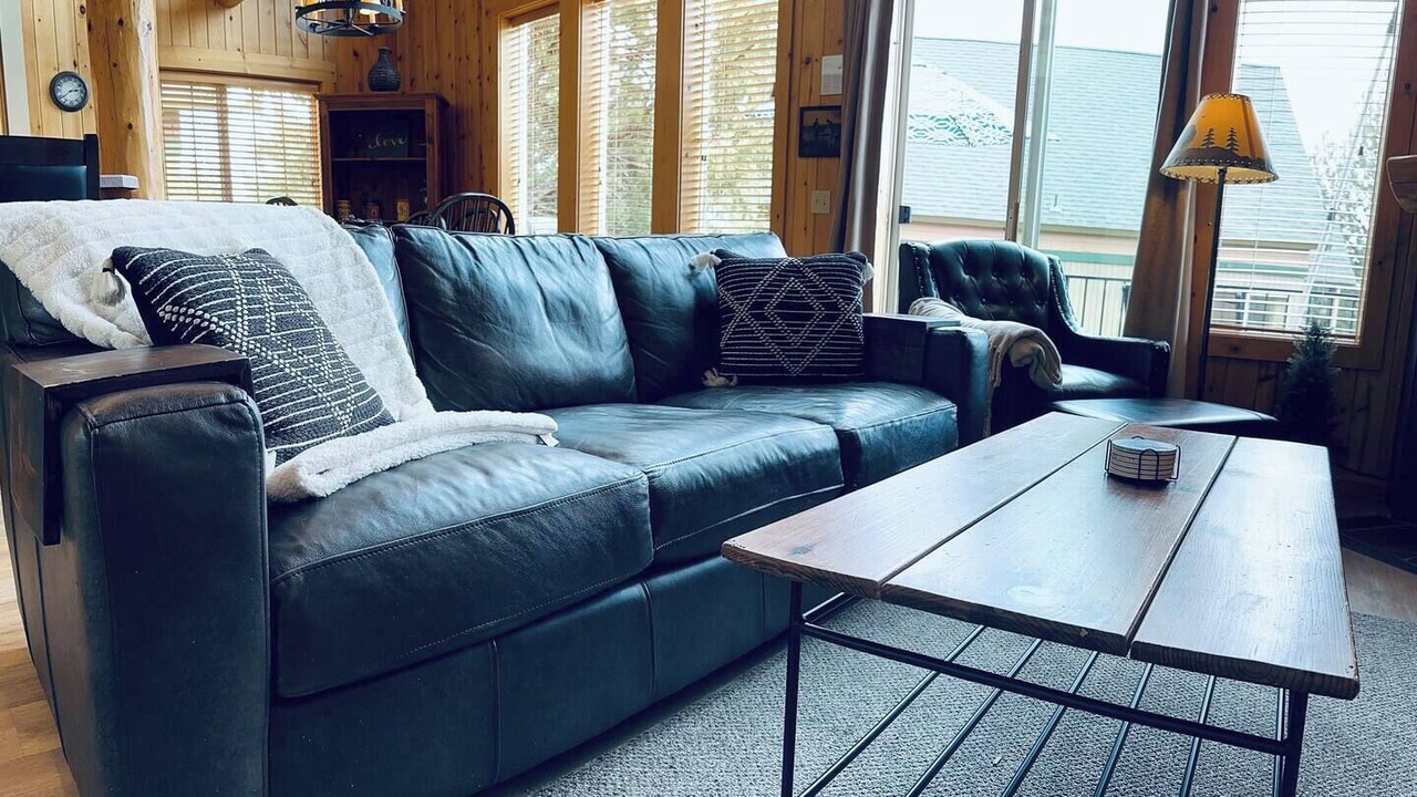 Photo of Livingroom in Redmond